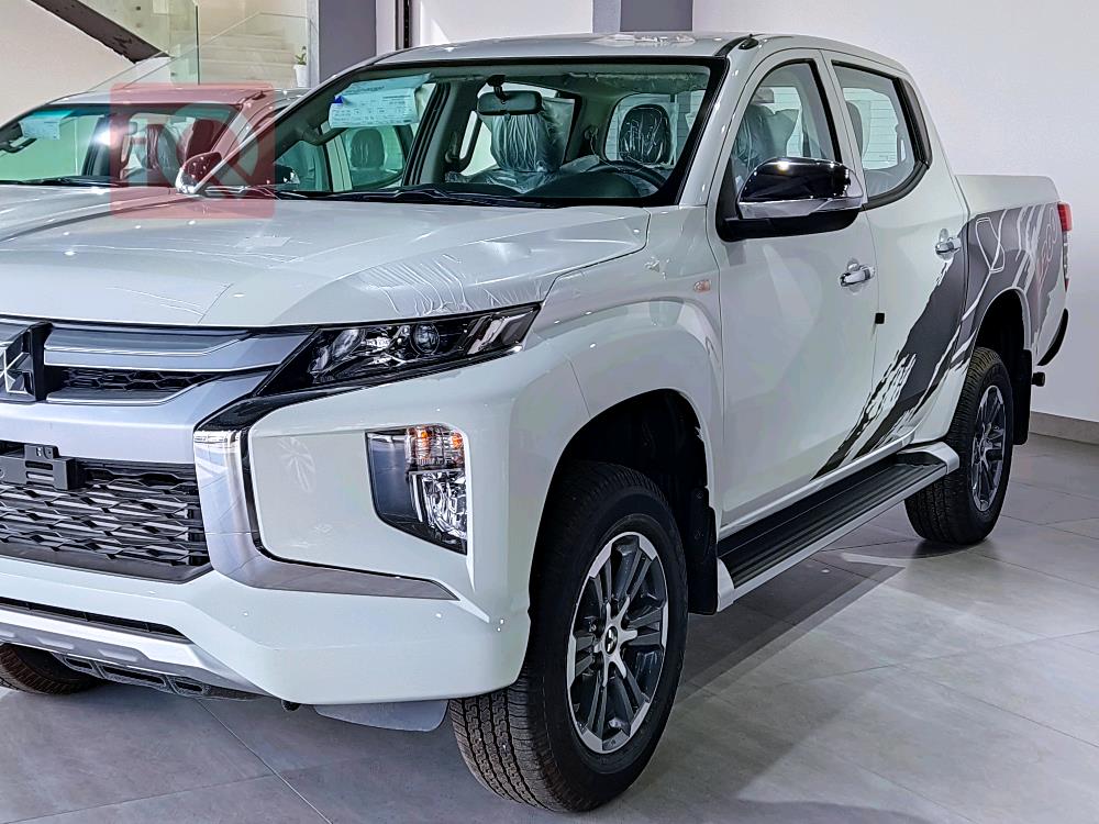 میتسوبیشی L200